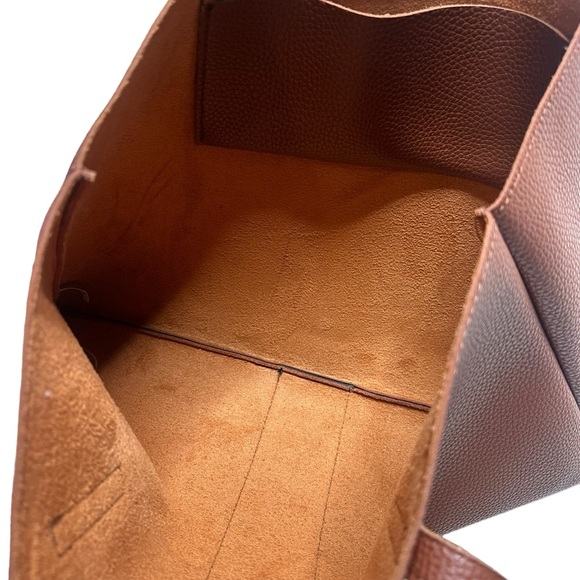 Vince Camuto Luck Tote Vegan Leather Tan & Black - Picture 9 of 10